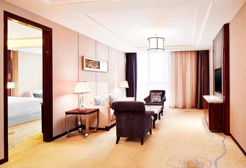 Президентский Люкс, Sheraton Grand Zhengzhou