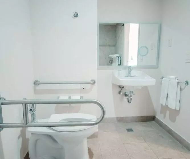 Standard-invahuone, Wyndham Tamarindo
