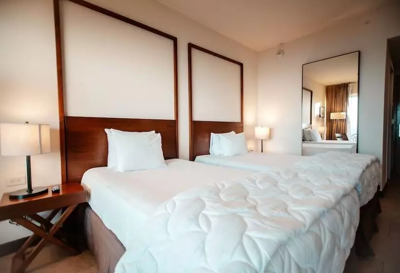 Standard-invahuone, Wyndham Tamarindo