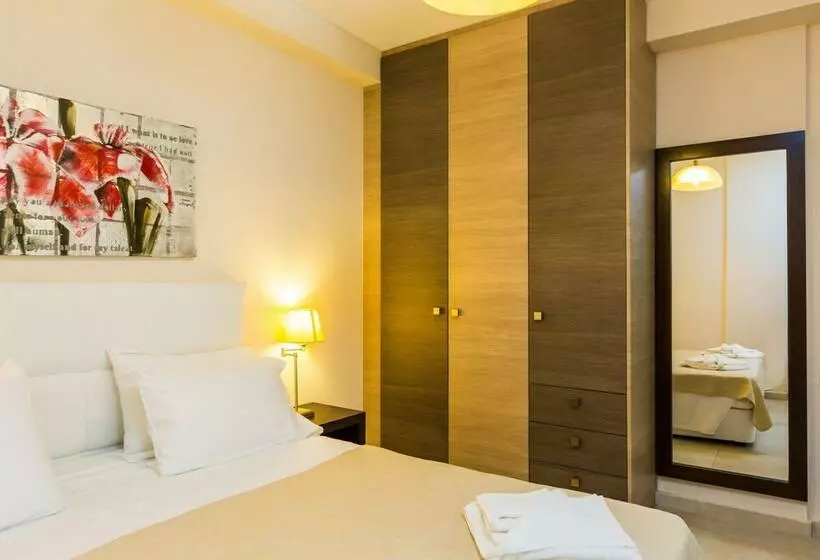 スイート, Pantheon Villas & Suites