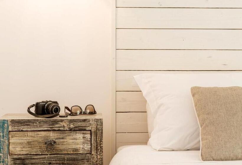 豪华三人间, Paradise Design Apartments