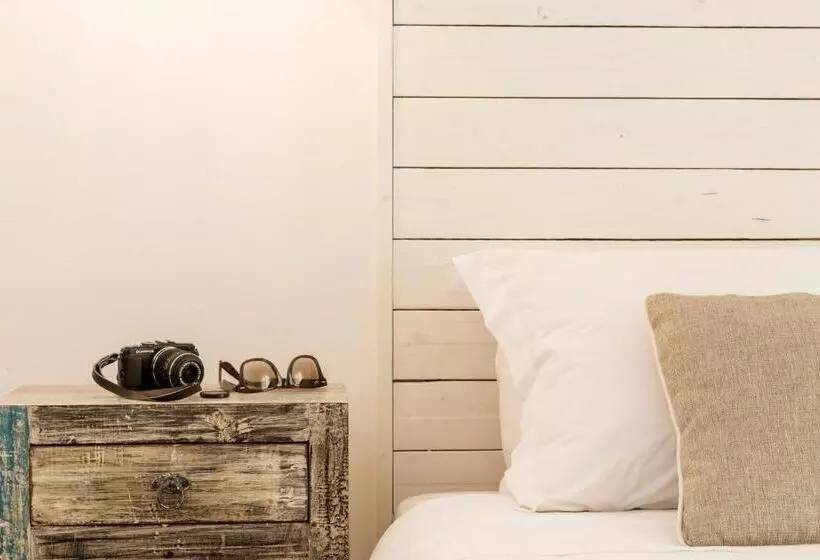 デラックストリプルルーム, Paradise Design Apartments
