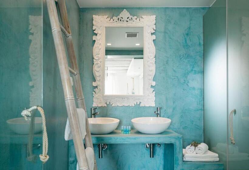 带海景的复工套房, Paradise Design Apartments