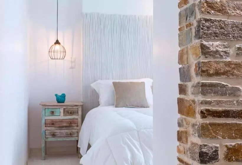 オーシャンビューデラックススイート, Paradise Design Apartments