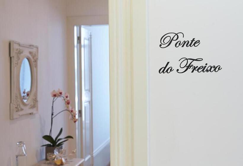 سوییت با چشمانداز باغ, Charming House Marques