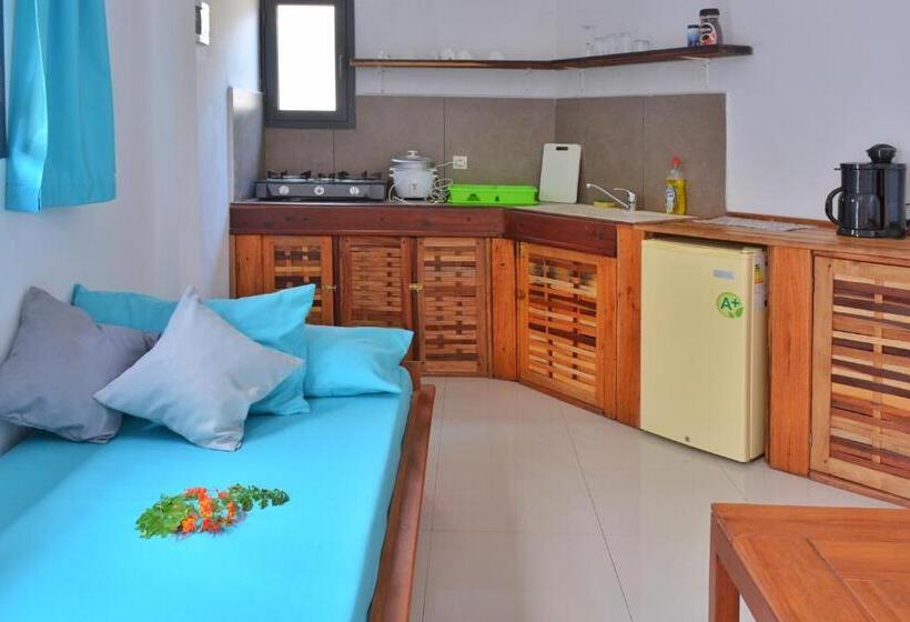 استودیوی استاندارد, Hôtel Résidence Sarimanok