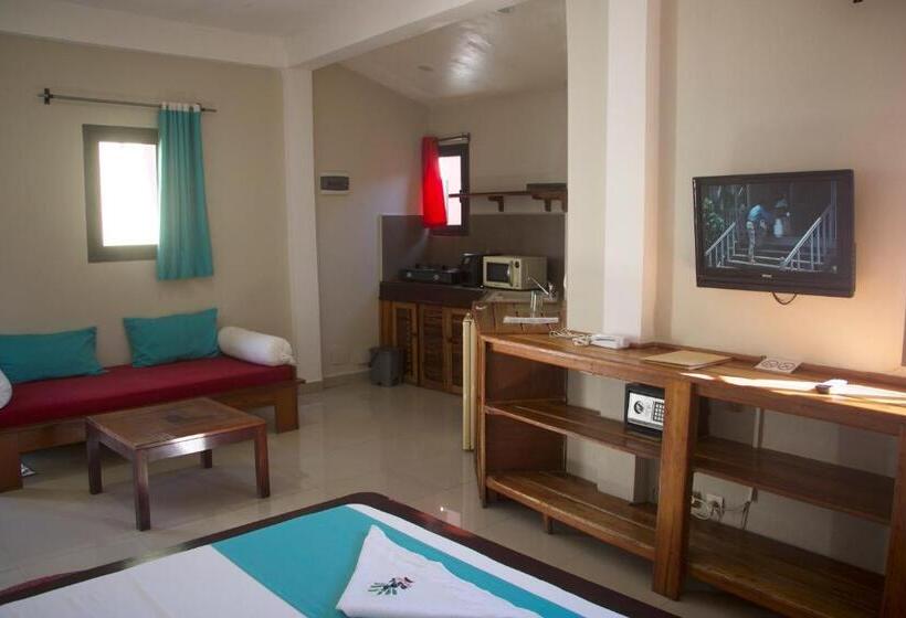 استودیوی استاندارد, Hôtel Résidence Sarimanok