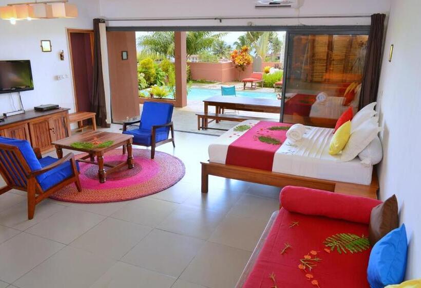 استودیوی سوپریور, Hôtel Résidence Sarimanok