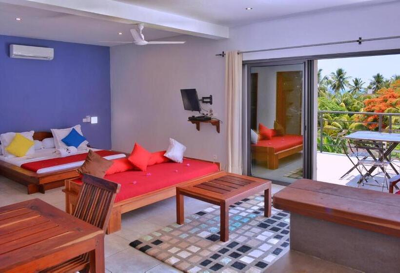 استودیوی استاندارد با چشمانداز دریا, Hôtel Résidence Sarimanok