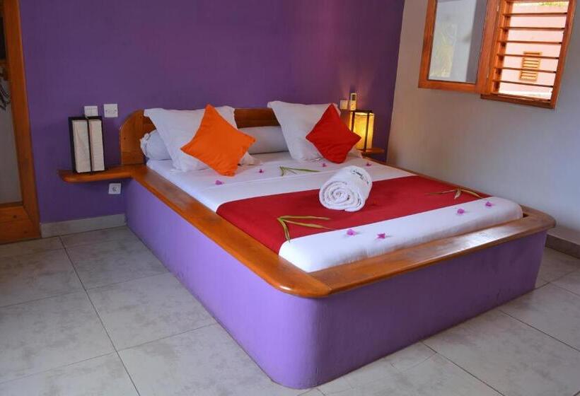 اتاق لوکس, Hôtel Résidence Sarimanok