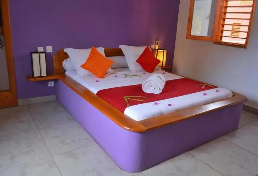 اتاق لوکس, Hôtel Résidence Sarimanok