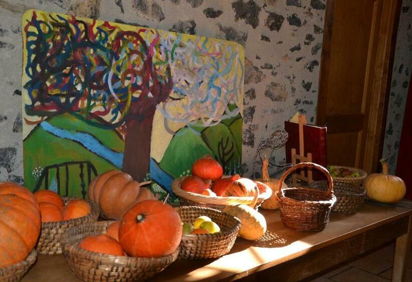 חדר משפחתי נוף להרים, Les Ondines