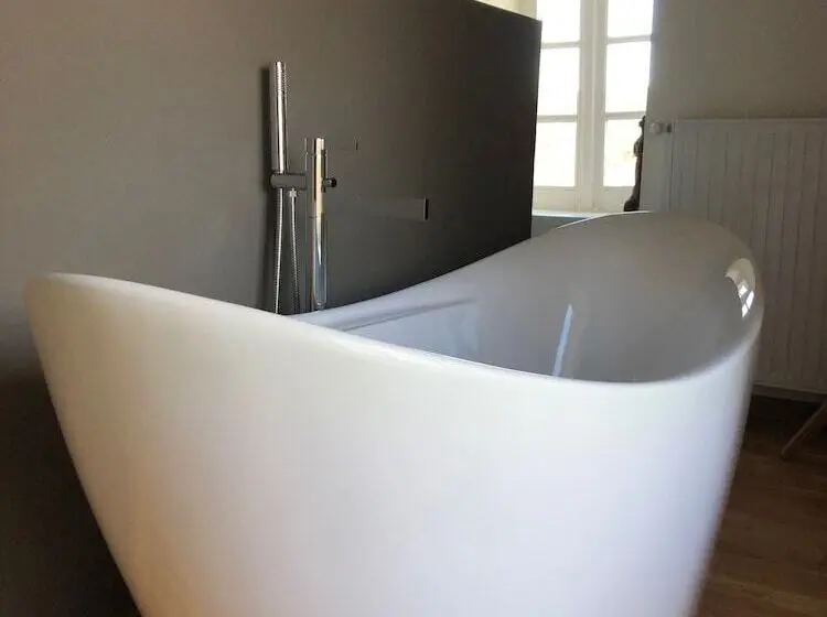 デラックスルーム, Domaine La Reveille