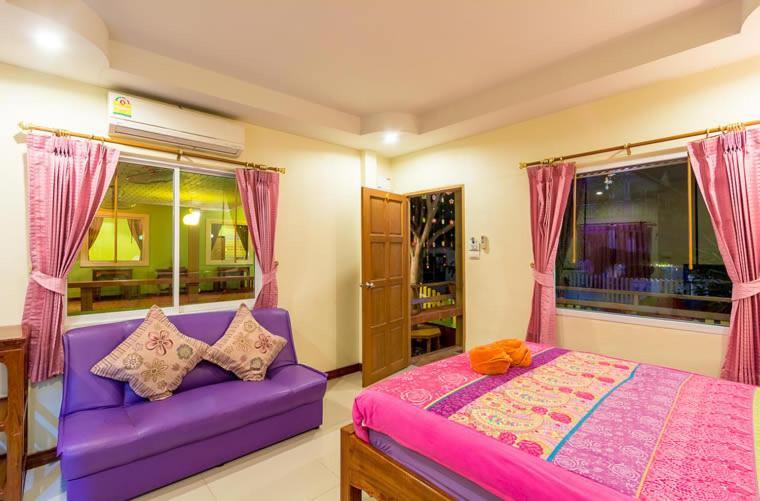 Quarto Estandar com Sacada, Naengnoi Resort Kohlarn