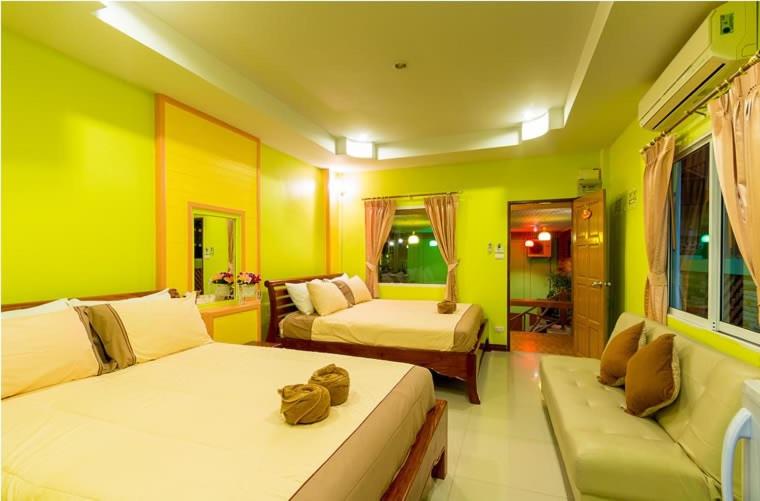 Quarto Familiar, Naengnoi Resort Kohlarn