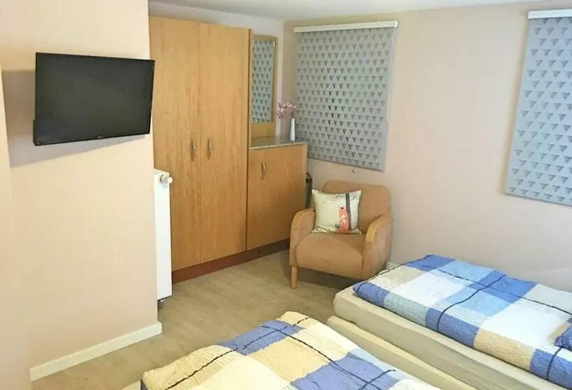 Habitación Estándar, Jachabauer