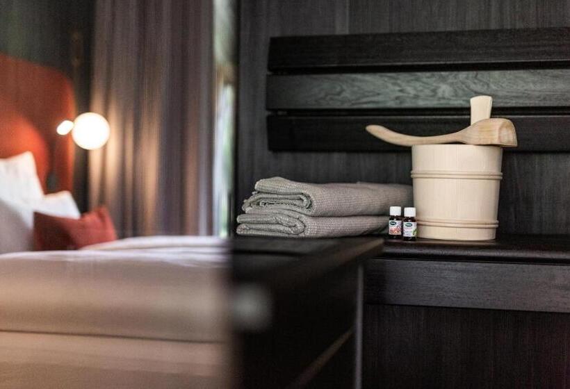 חדר דלוקס, Goldstück Adults Only