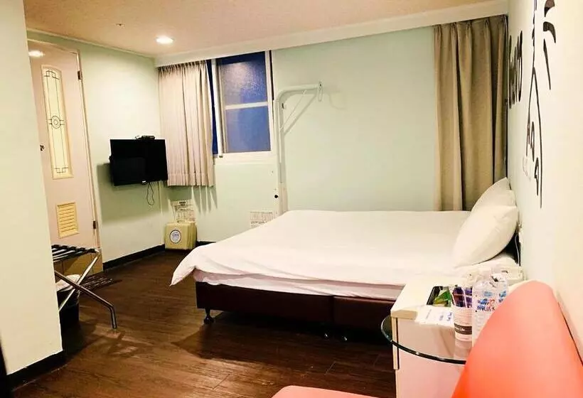 اتاق کلاسیک, Easy Inn International Hostel