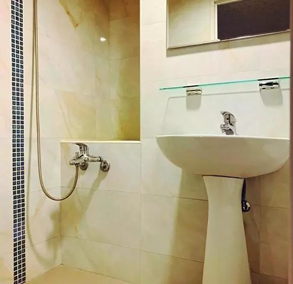 اتاق کلاسیک, Easy Inn International Hostel