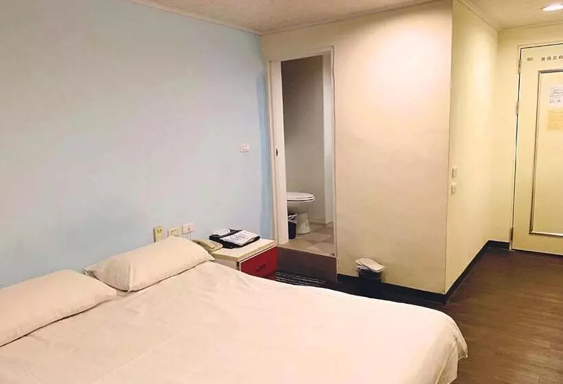 اتاق کلاسیک یک تخته, Easy Inn International Hostel