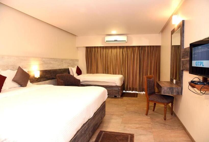 חדר דלוקס נוף לגינה, Blue Country Resort