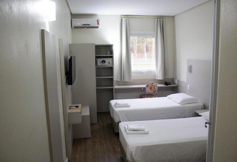 스탠다드 룸, De Stefani