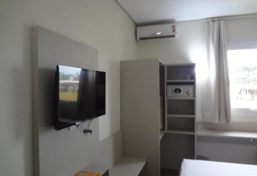 스탠다드 싱글 룸, De Stefani