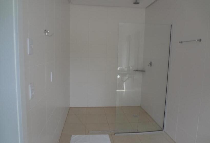 4인용 스탠다드 룸, De Stefani