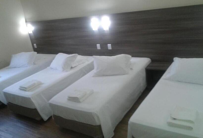 4인용 스탠다드 룸, De Stefani