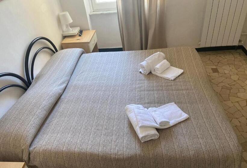 스탠다드 룸, Esperia