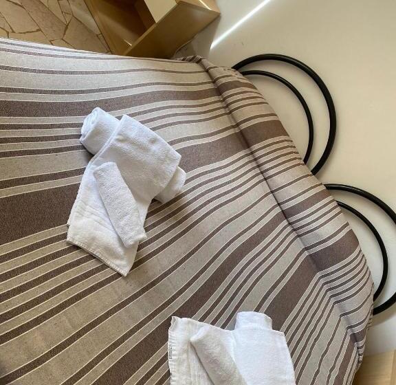 스탠다드 룸, Esperia