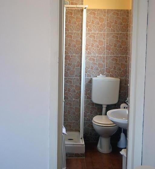 스탠다드 트리플 룸, Esperia