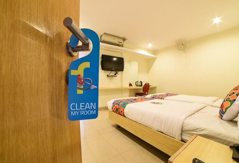 חדר דלוקס, Oriva Vinflora Residency   Jubilee Hills