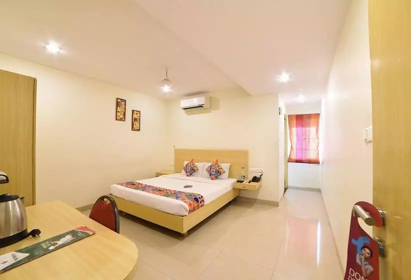デラックスルーム, Oriva Vinflora Residency   Jubilee Hills