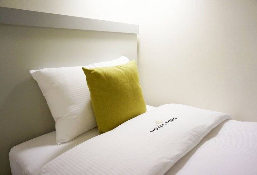 Quarto Estandar Individual, First Stay Myeongdong