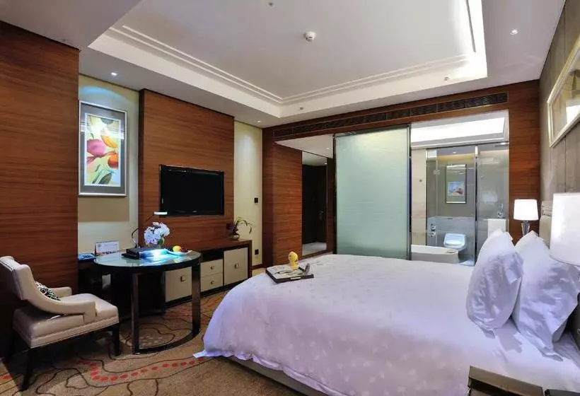 Bisneshuone, Dongguan Kande International