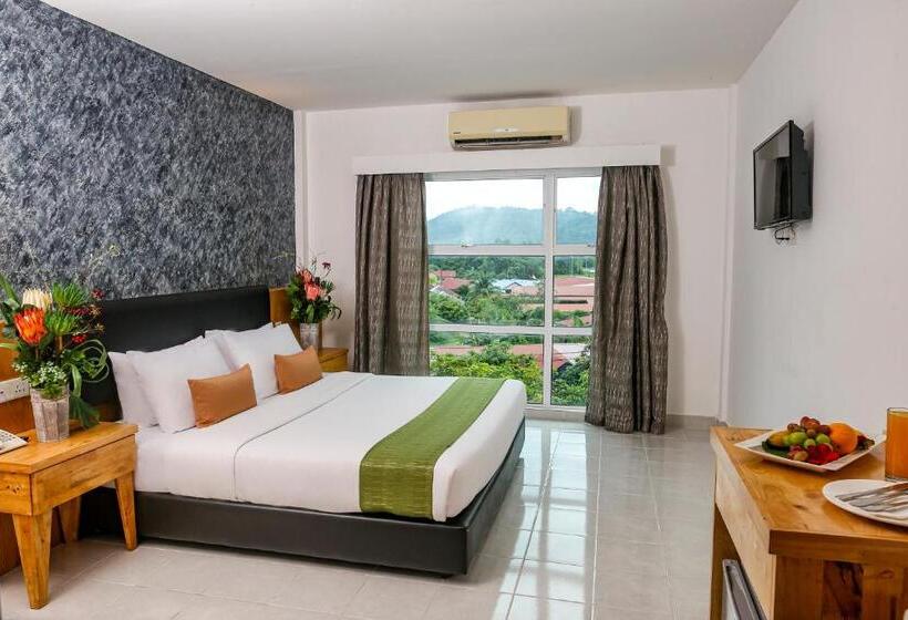 Номер Deluxe Кровать Кинг, Langkapuri Resort Langkawi