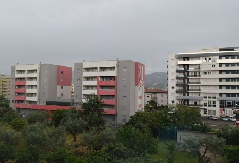 经典单人间, Marconi