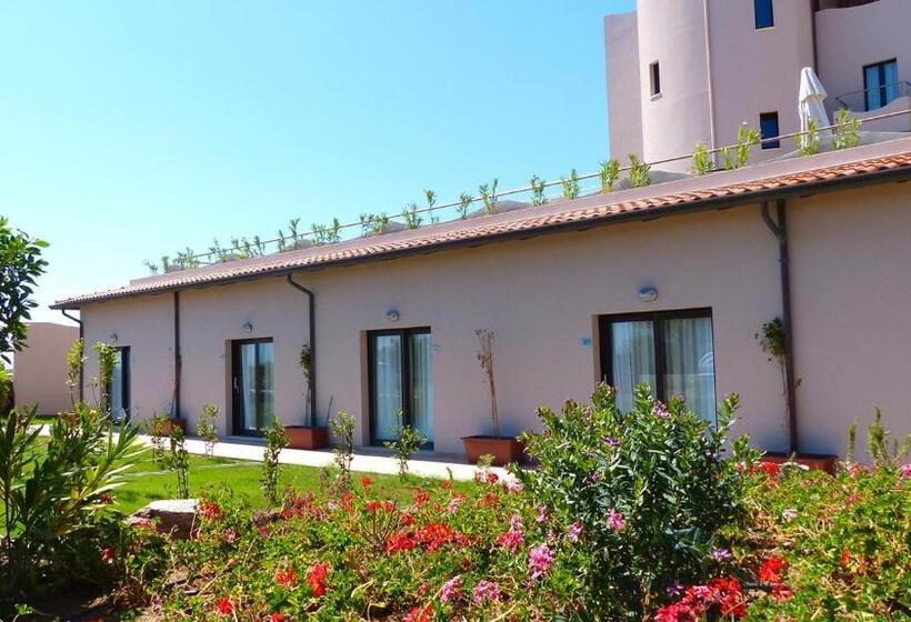 豪华三人间, Mercury Boutique