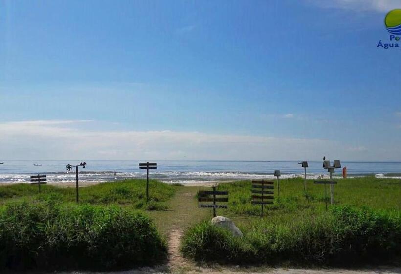 דירת חדר בקומת קרקע, Pousada Agua Marinha