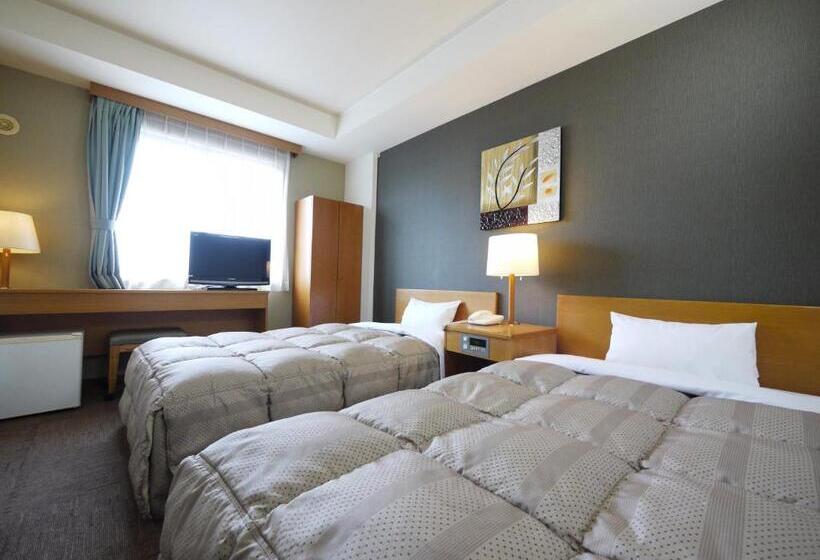 غرفة قياسية, Route Inn Court Fujioka