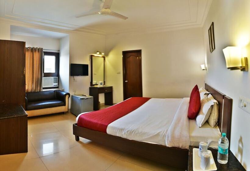 高级大房间, Sapphire Opposite Golden Temple