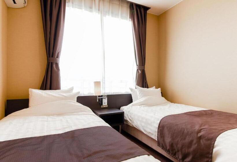 חדר סטנדרט, Tanegashima Araki