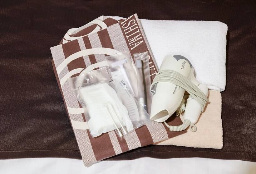 חדר סטנדרט, Tanegashima Araki