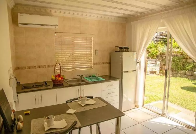 スタンダードルーム, Lincoln Cottages Bnb & Self Catering