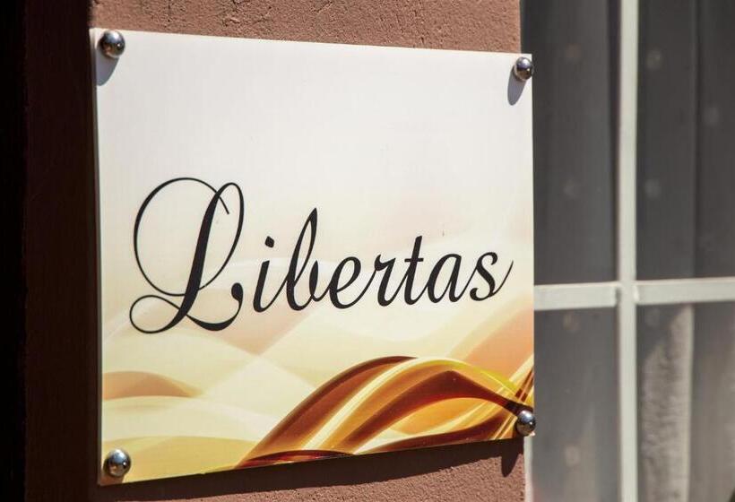 Трехместный Номер Deluxe, Lincoln Cottages Bnb & Self Catering