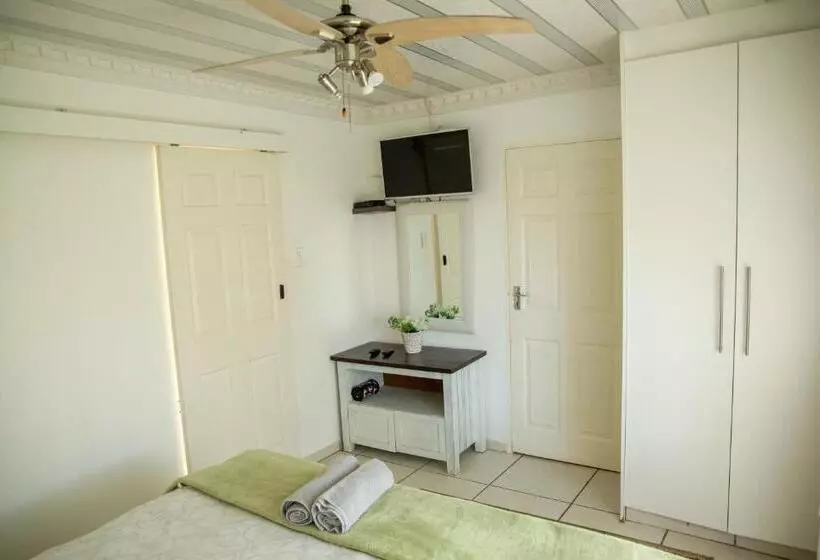 スタンダードルーム, Lincoln Cottages Bnb & Self Catering