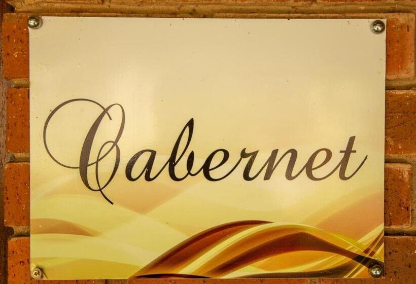 Студия Стандарт, Lincoln Cottages Bnb & Self Catering