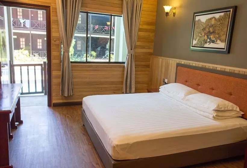 デラックスの４人部屋, Summer Bay Resort Lang Tengah Island