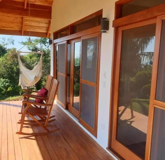 デラックスバンガロー, Palmetto Lodge